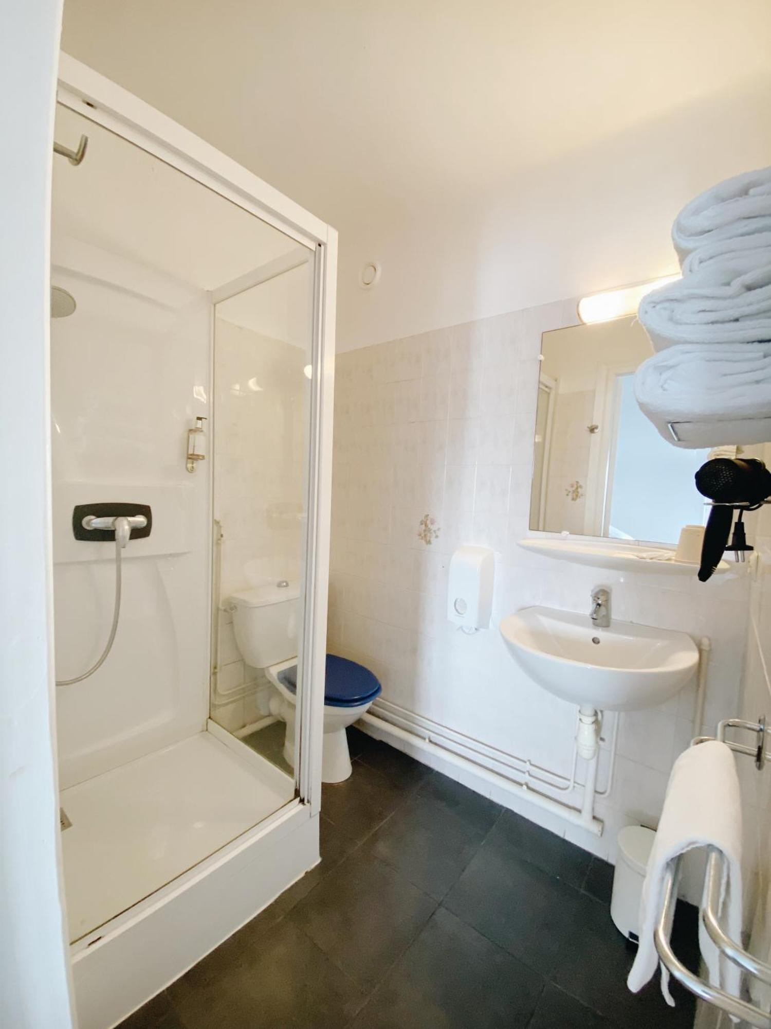 Coliving Biarritz Hotel Room photo